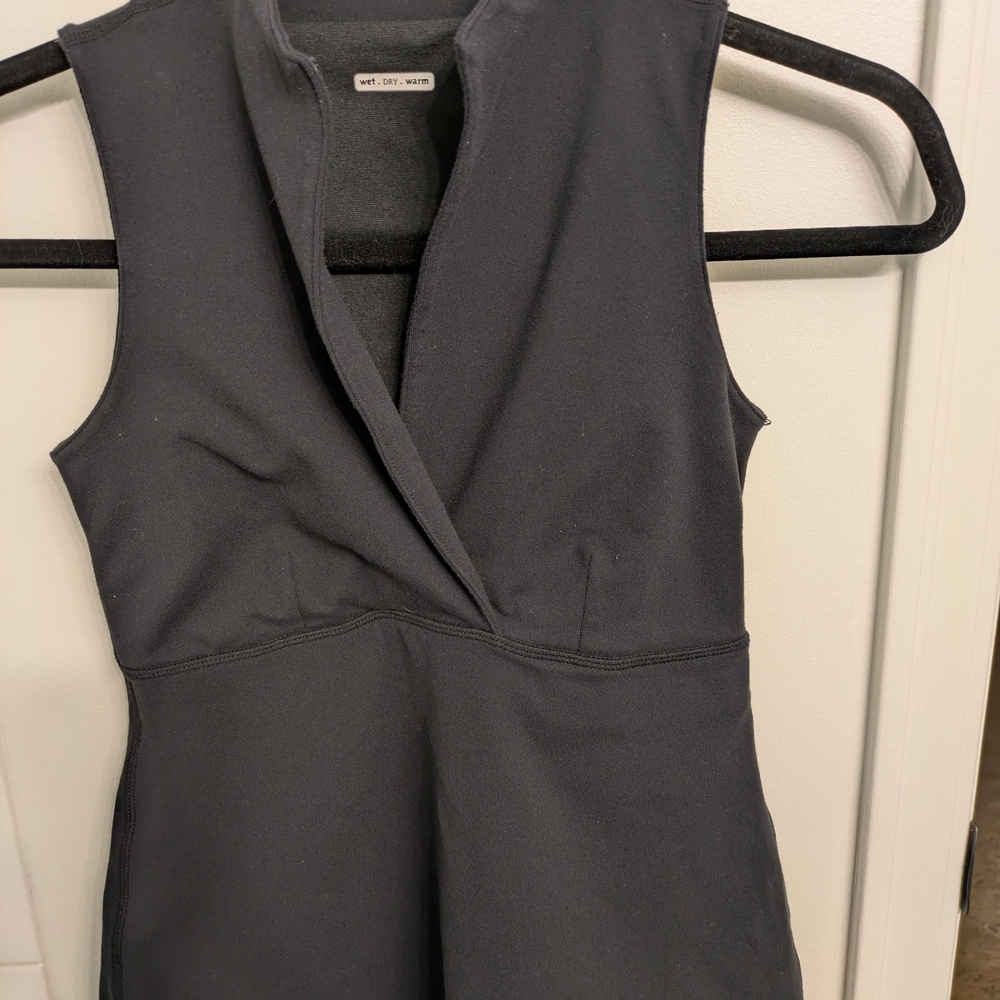 Lululemon Athletica Black Tank Top. Not Sure On Size . Bust Is 13 Inches Across
